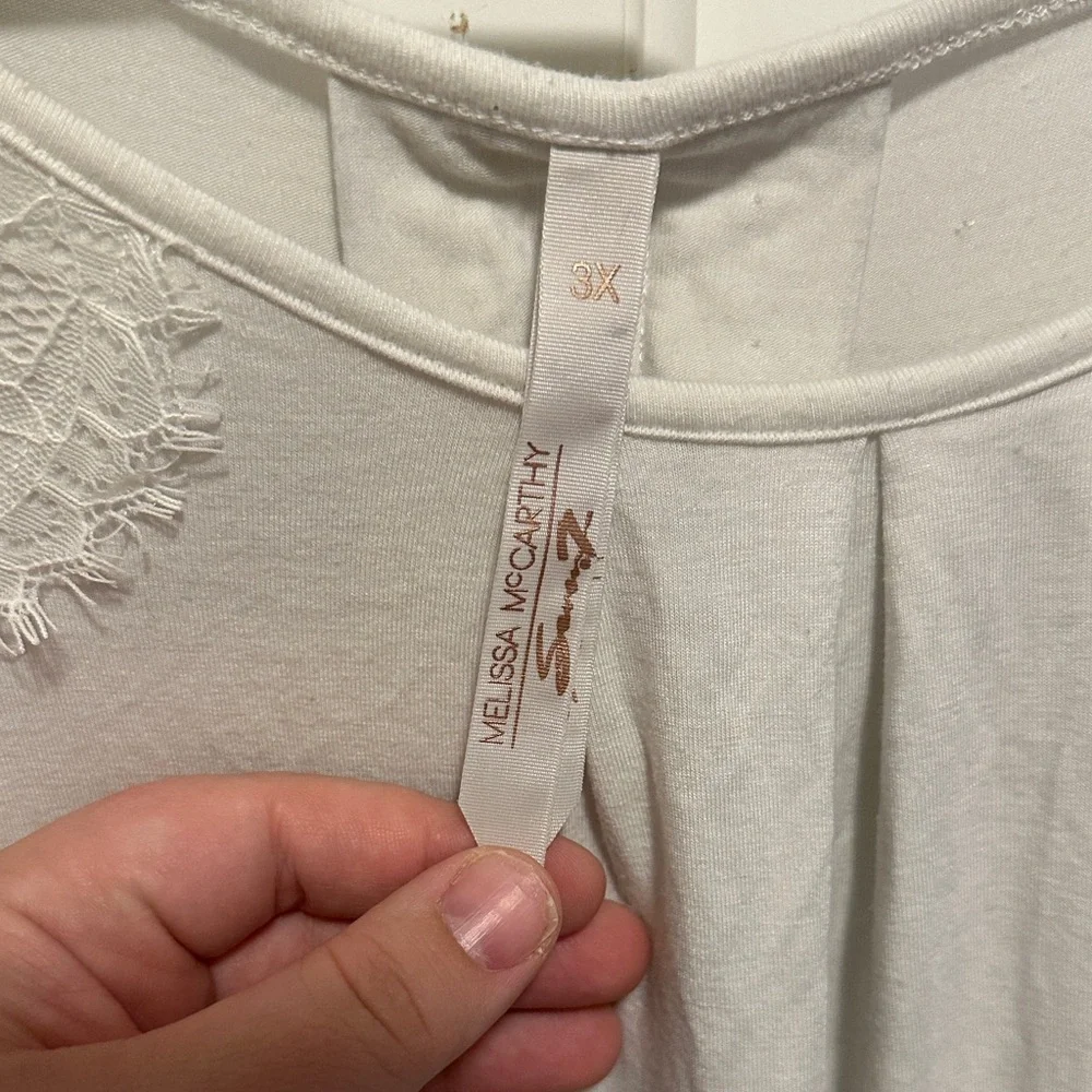 Melissa McCarthy Cream/White Lace Detail Tunic - Picture 2 of 7